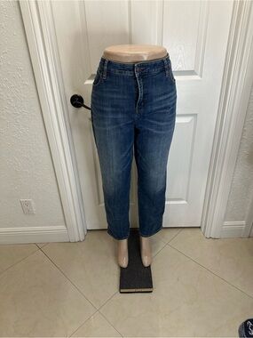 Women's Cropped Straight-Leg Blue Jeans